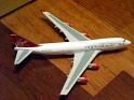 1:400 Gemini Jets Virgin Atlantic Boeing 747-4Q8 1998 Blanco y Rojo. Subida por zaradeth